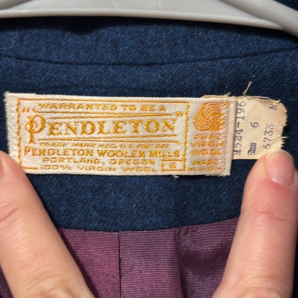 Pendleton vintage Navy 100% virgin wool made in the USA blazer size 6 - Picture 2 of 11